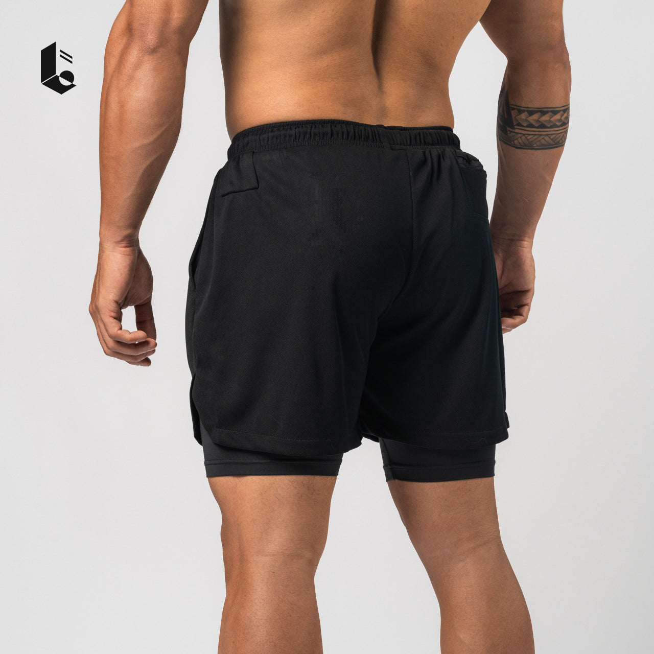 Tracka 2-In-1 Short / Short Legging - Black/Light Grey/Dark Grey/Navy