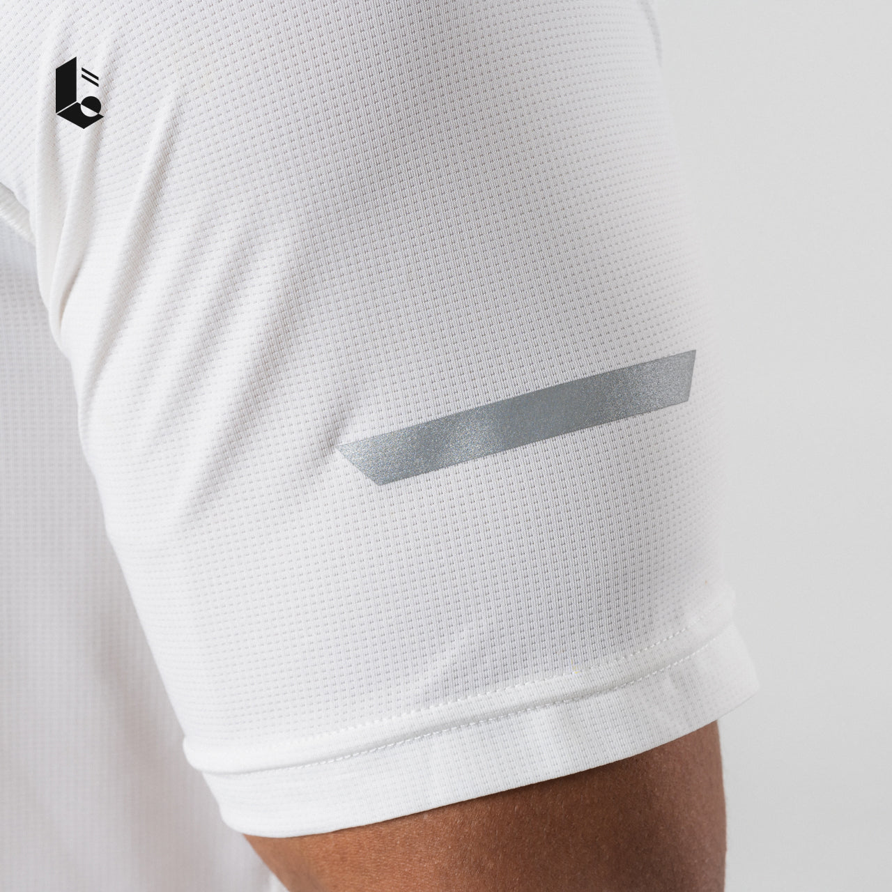 AeroLite Hoodie Short Sleeve - Black/Broken White/Navy/Burgundy/Light Grey/Dark Grey/Rust