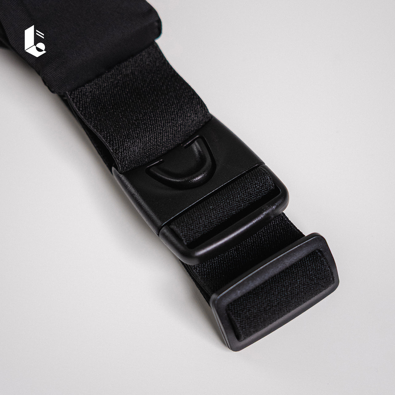 Dash Running Waistbag - Black/Light Grey