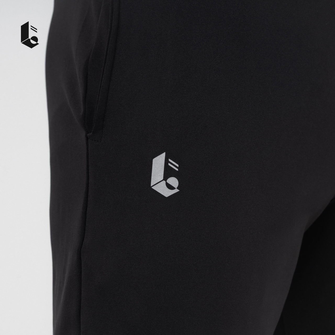 Performance Jogger Pants - Black/White/Silver