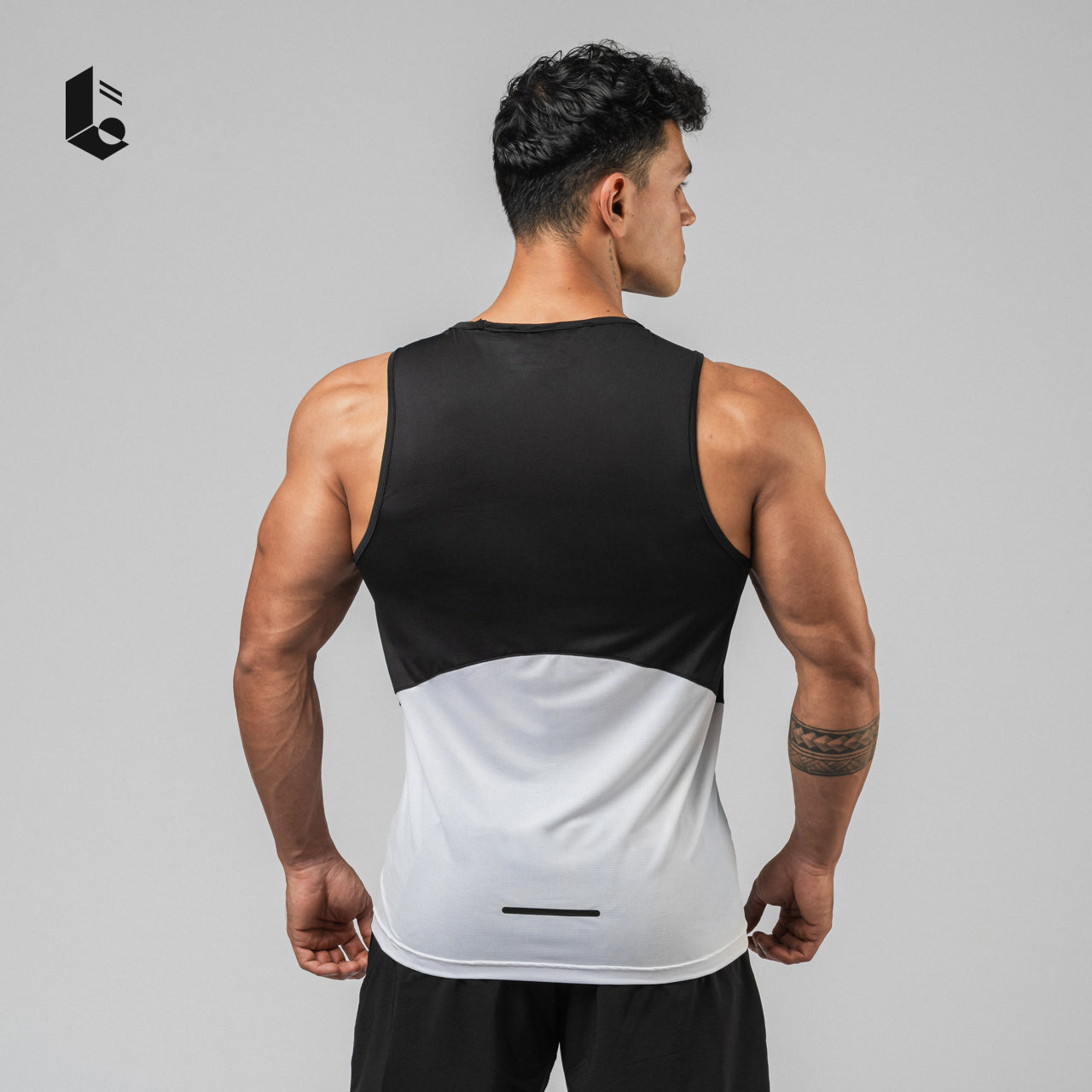 RunLite Performance Tank - Black/Dark Grey/Light Grey/White