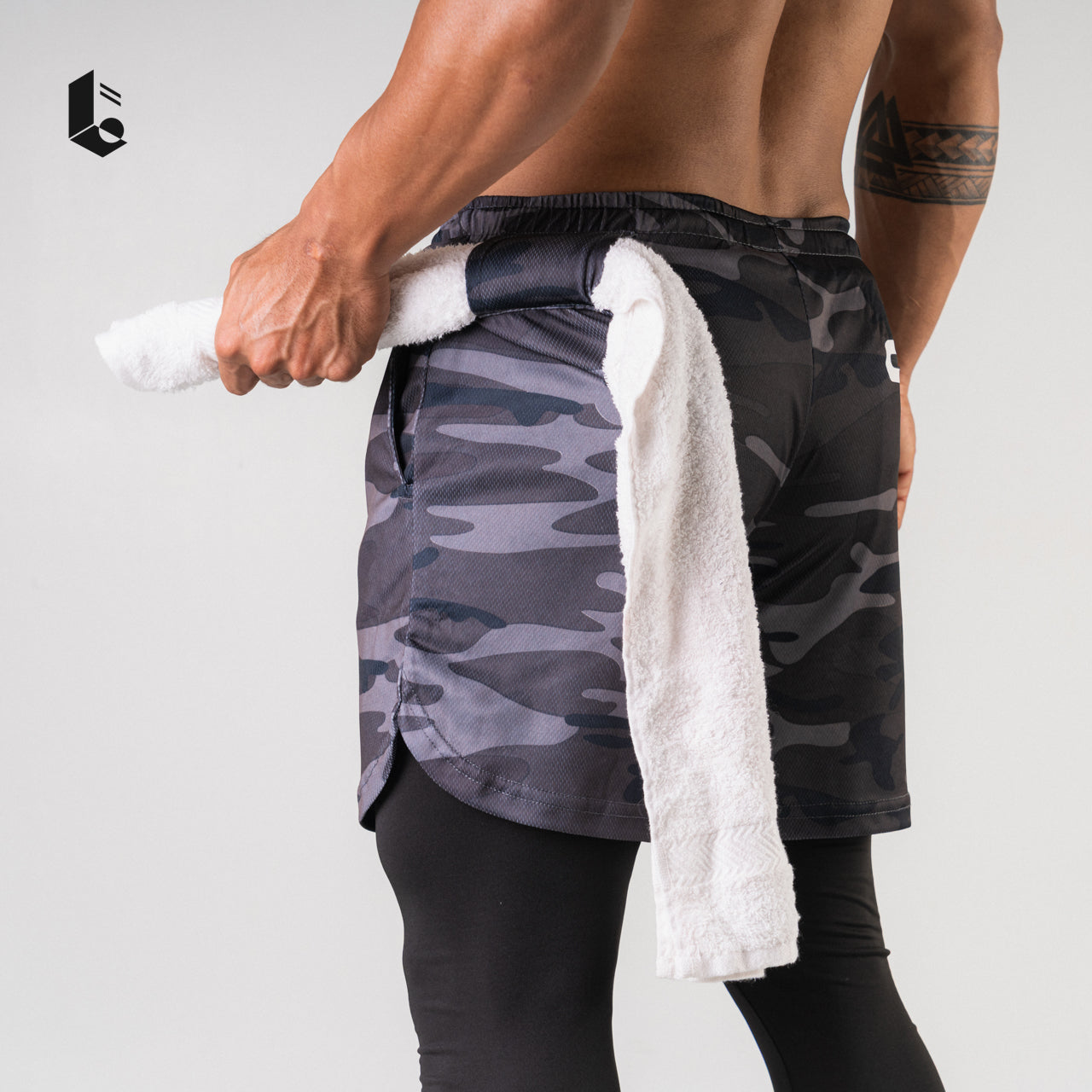 Tracka 2-In-1 Short / Long Legging - Camouflage