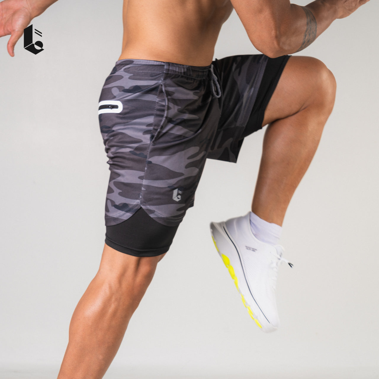 Tracka 2-In-1 Short / Short Legging - Camouflage