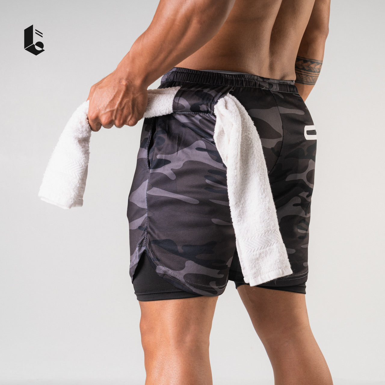 Tracka 2-In-1 Short / Short Legging - Camouflage