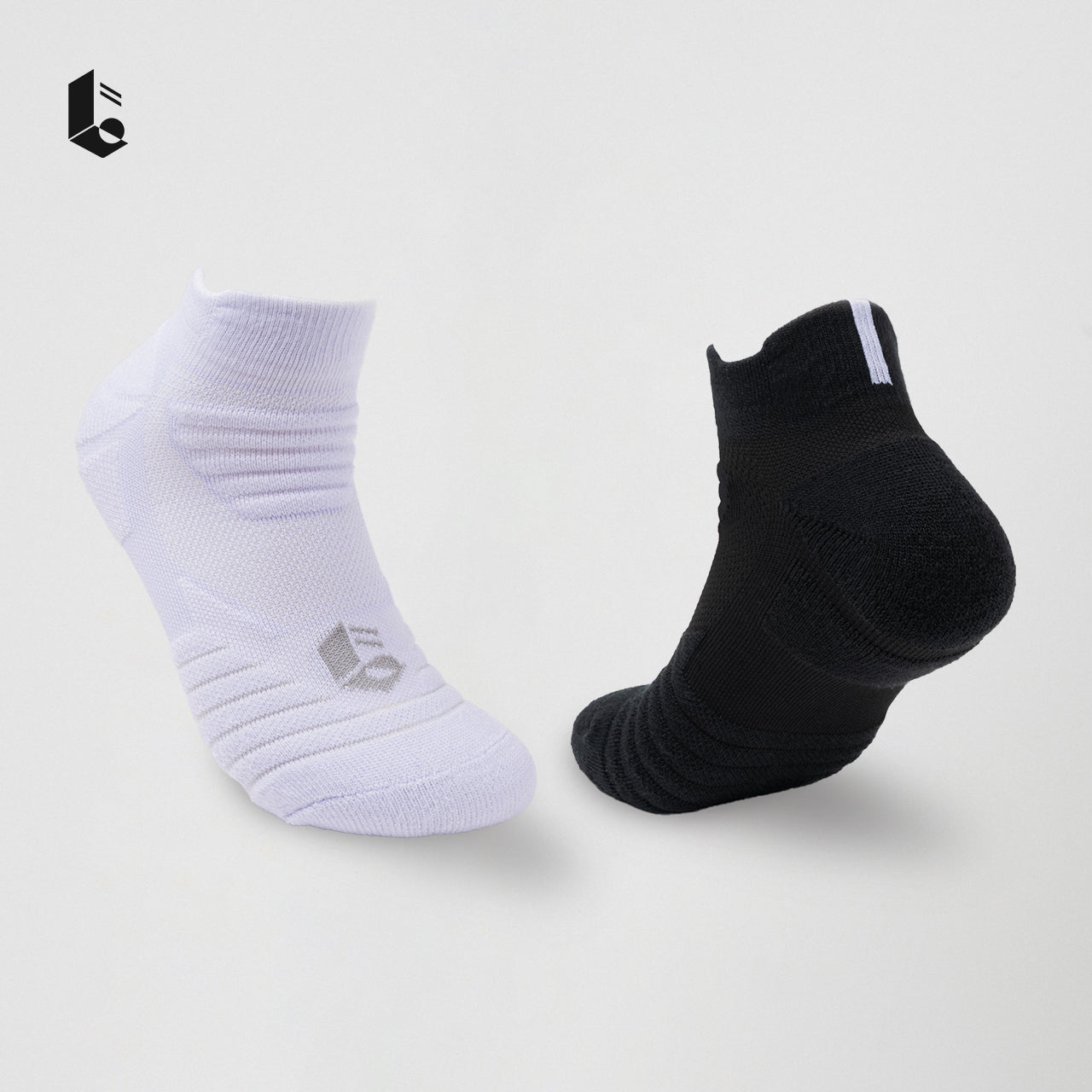 Breeze Performance Ankle Socks - Monochrome