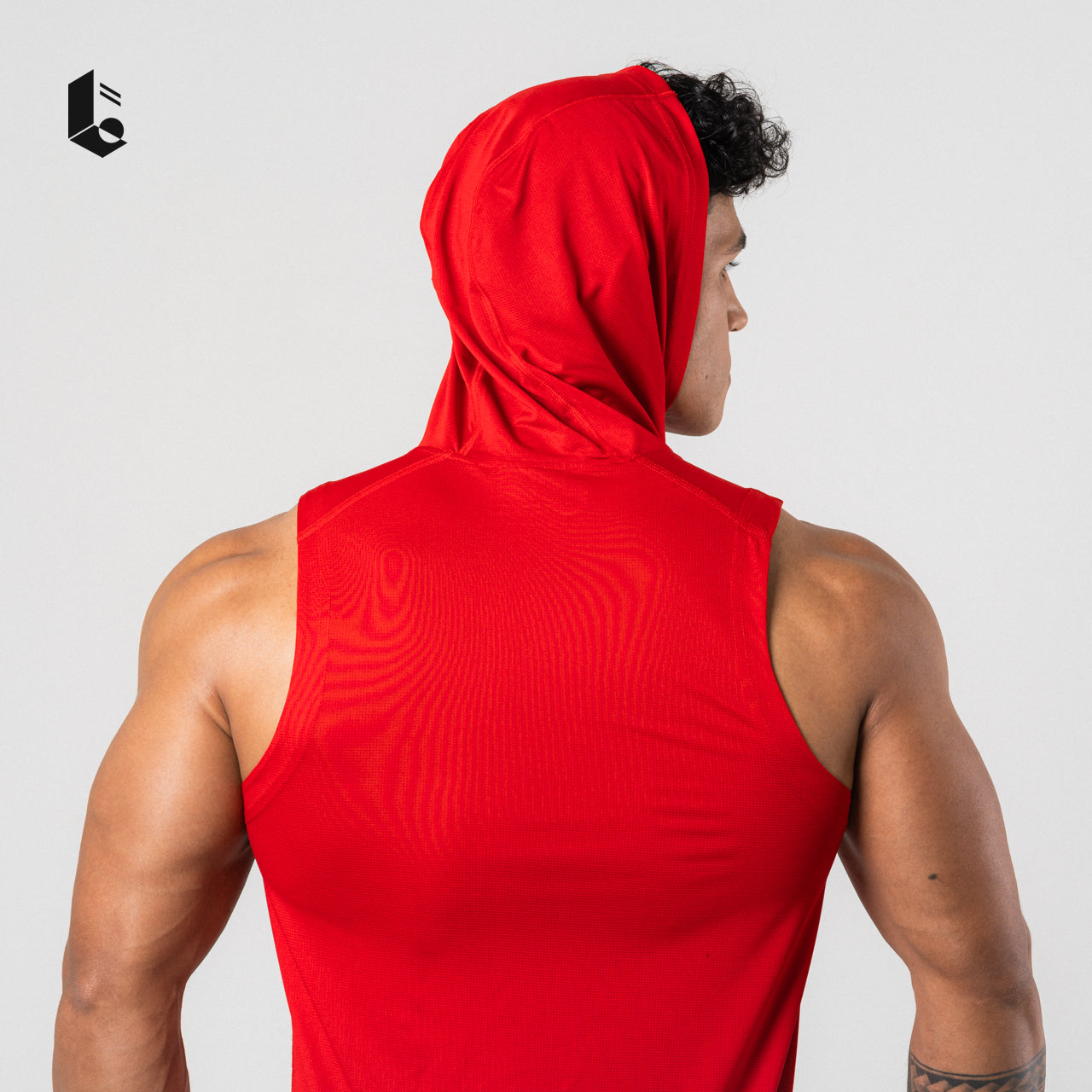 AeroLite Performance Hoodie Sleeveless - Black/White/Red/Navy