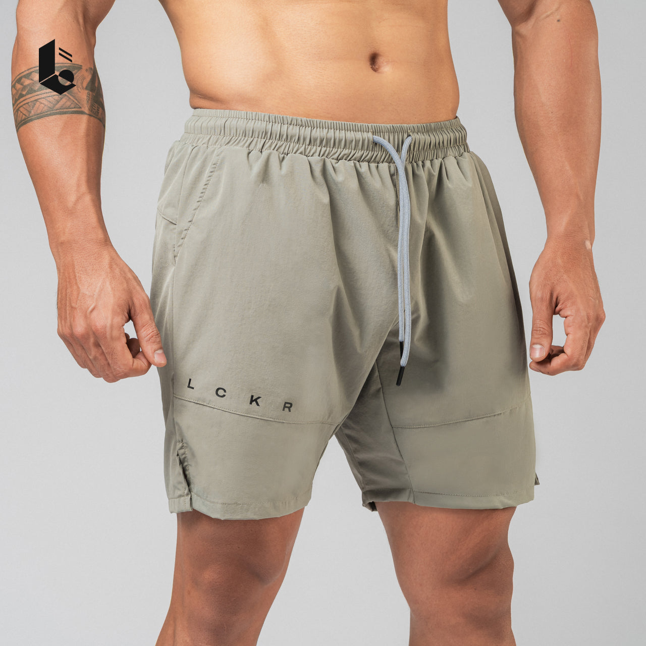 UltraLift Performance Shorts - Dark Grey/Light Grey/Cream